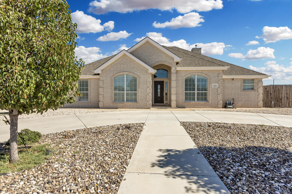 3524 N Canterbury Dr — photo