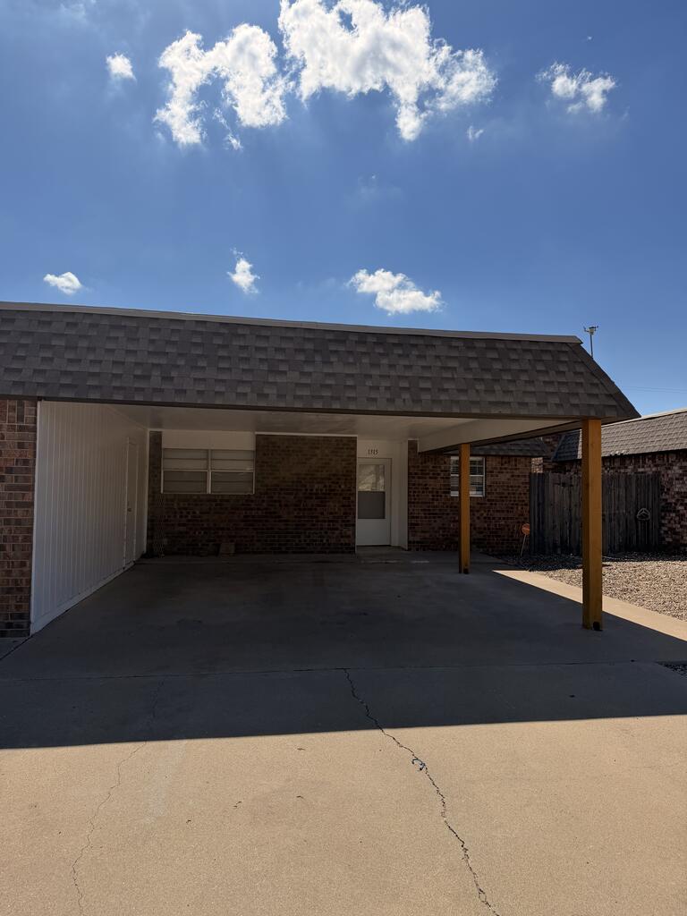 1315 Tanglewood Lane — photo