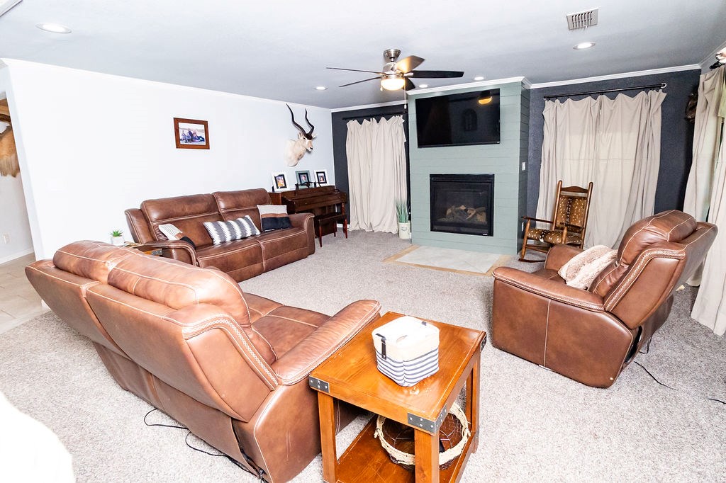 502 E 18th Street, Monahans, TX 79756 — photo 2