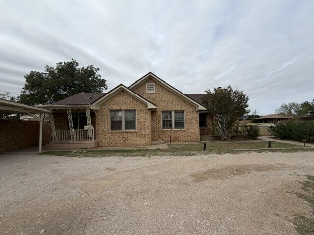 1403 Golder Ave — photo