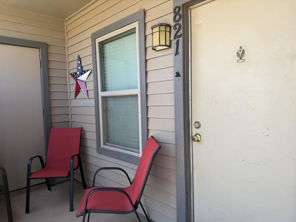 6701 Eastridge Rd #821 — photo