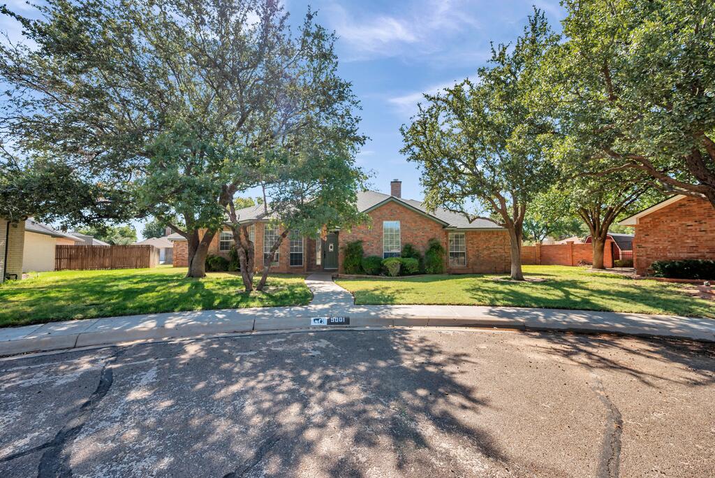 5001 Mount Vernon Court — photo