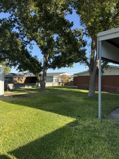 900 E Bryan Avenue, Kermit, TX 79745 — photo 3