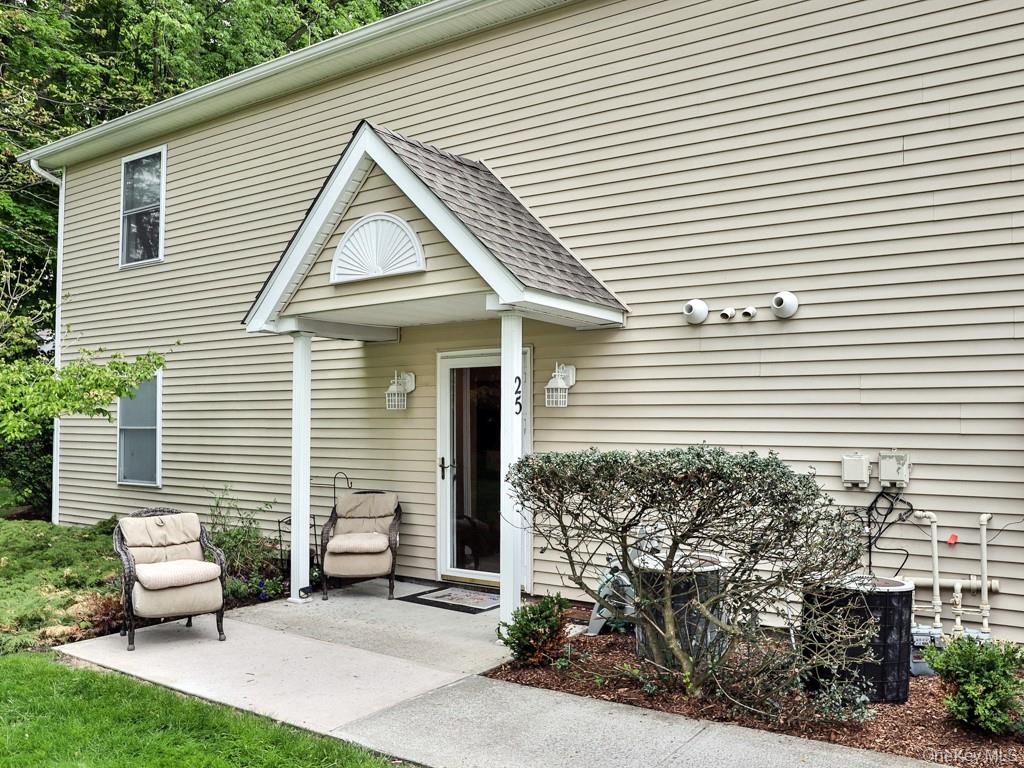 25 Village Cove — photo