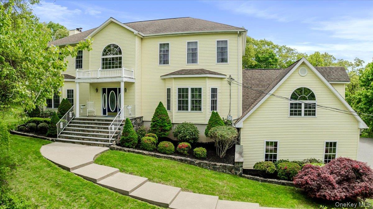 24 Muscoot Road E — photo