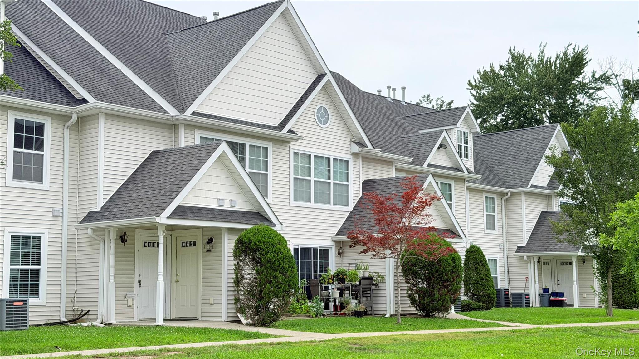 141 Ruth Court — photo