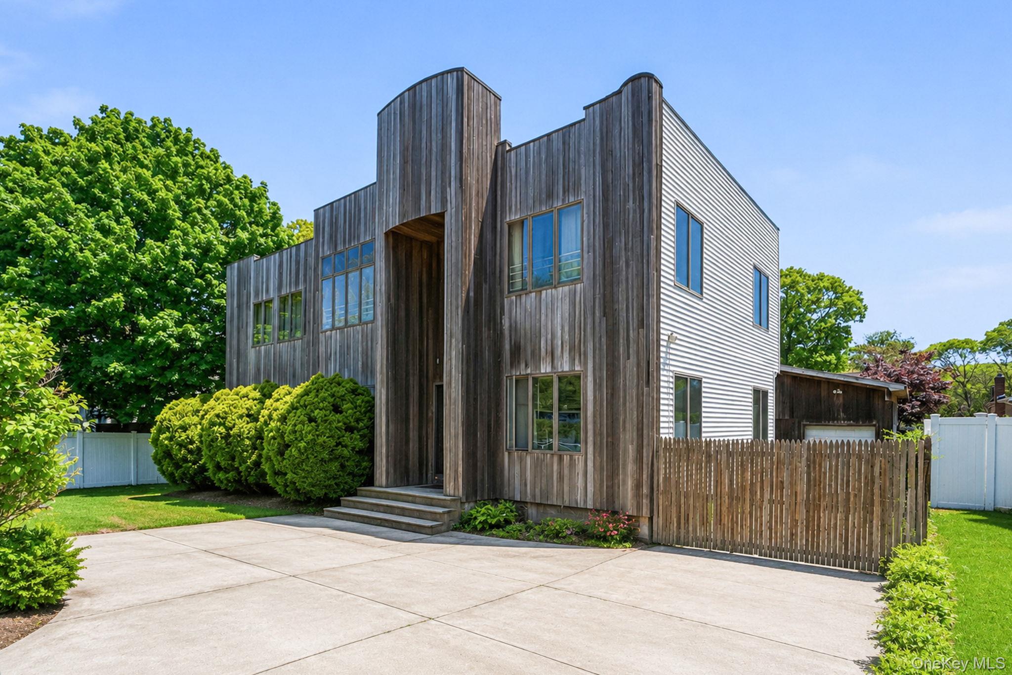 46 Brushwood Drive — photo