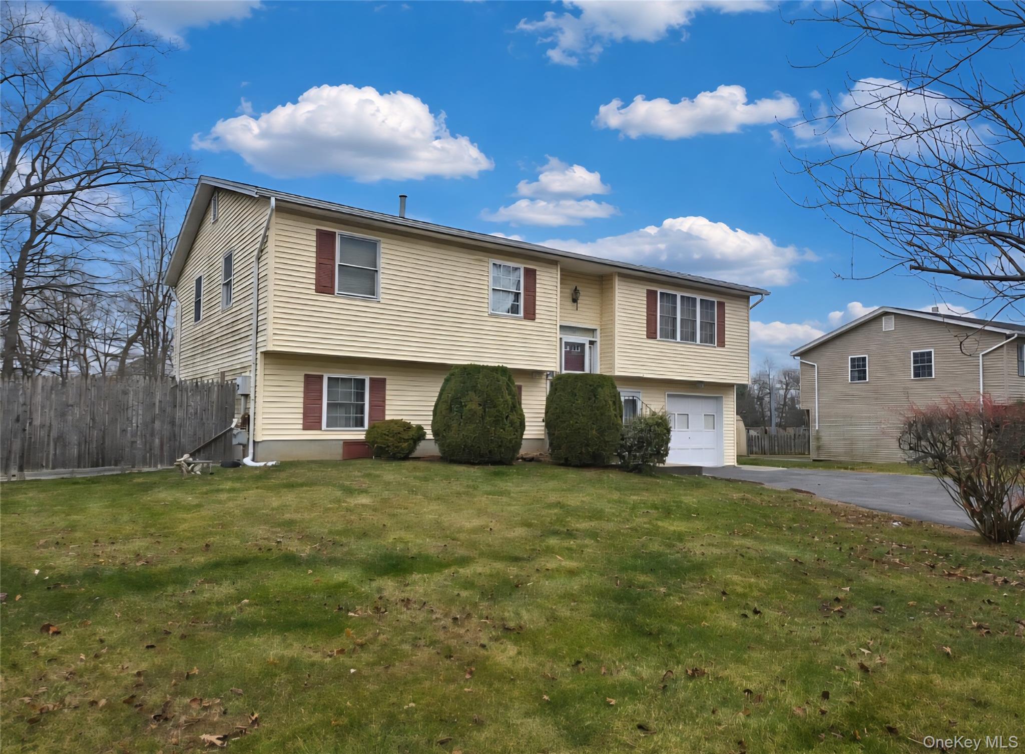 6 Fayva Court — photo