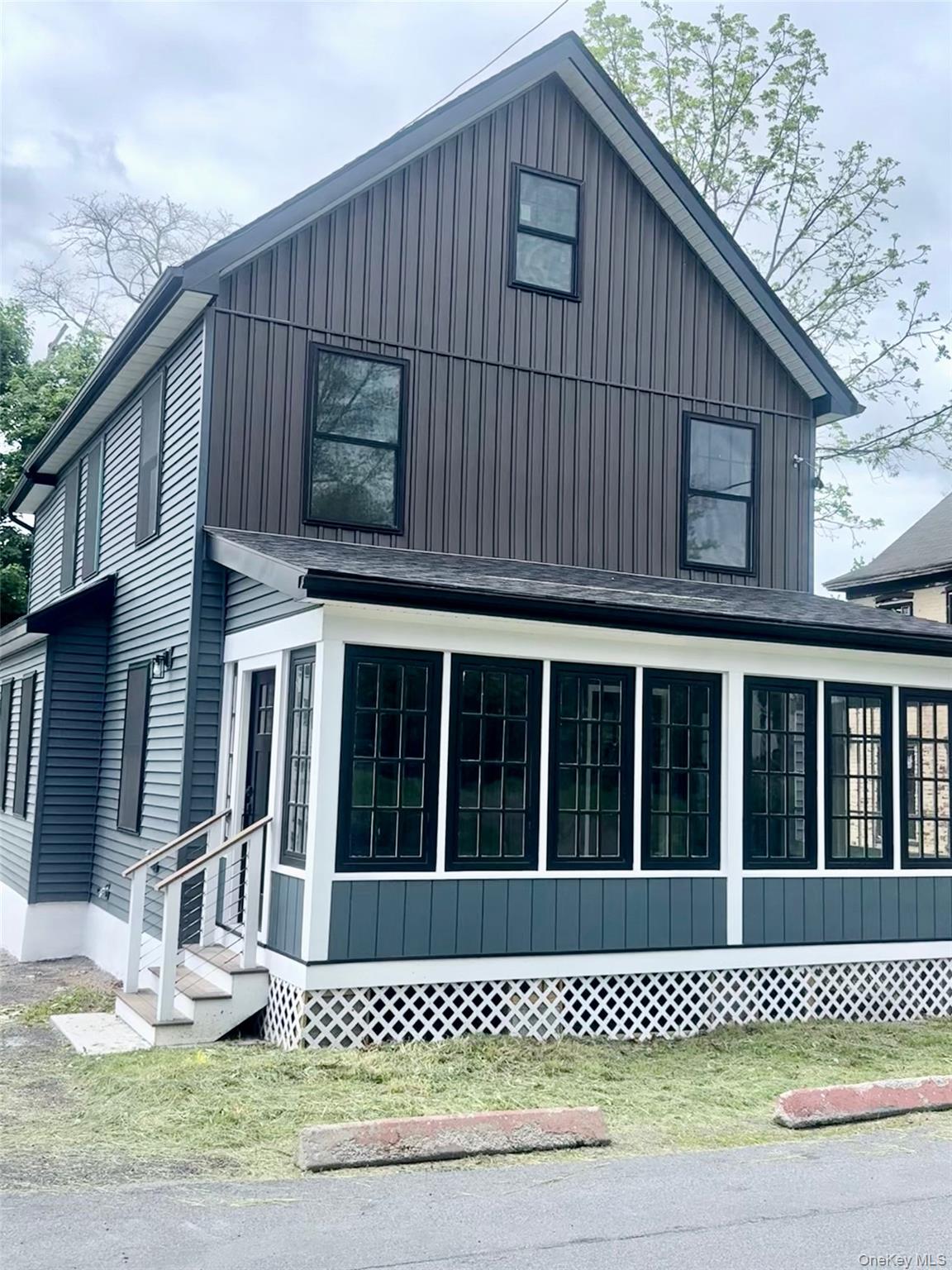 7 Frost Lane — photo