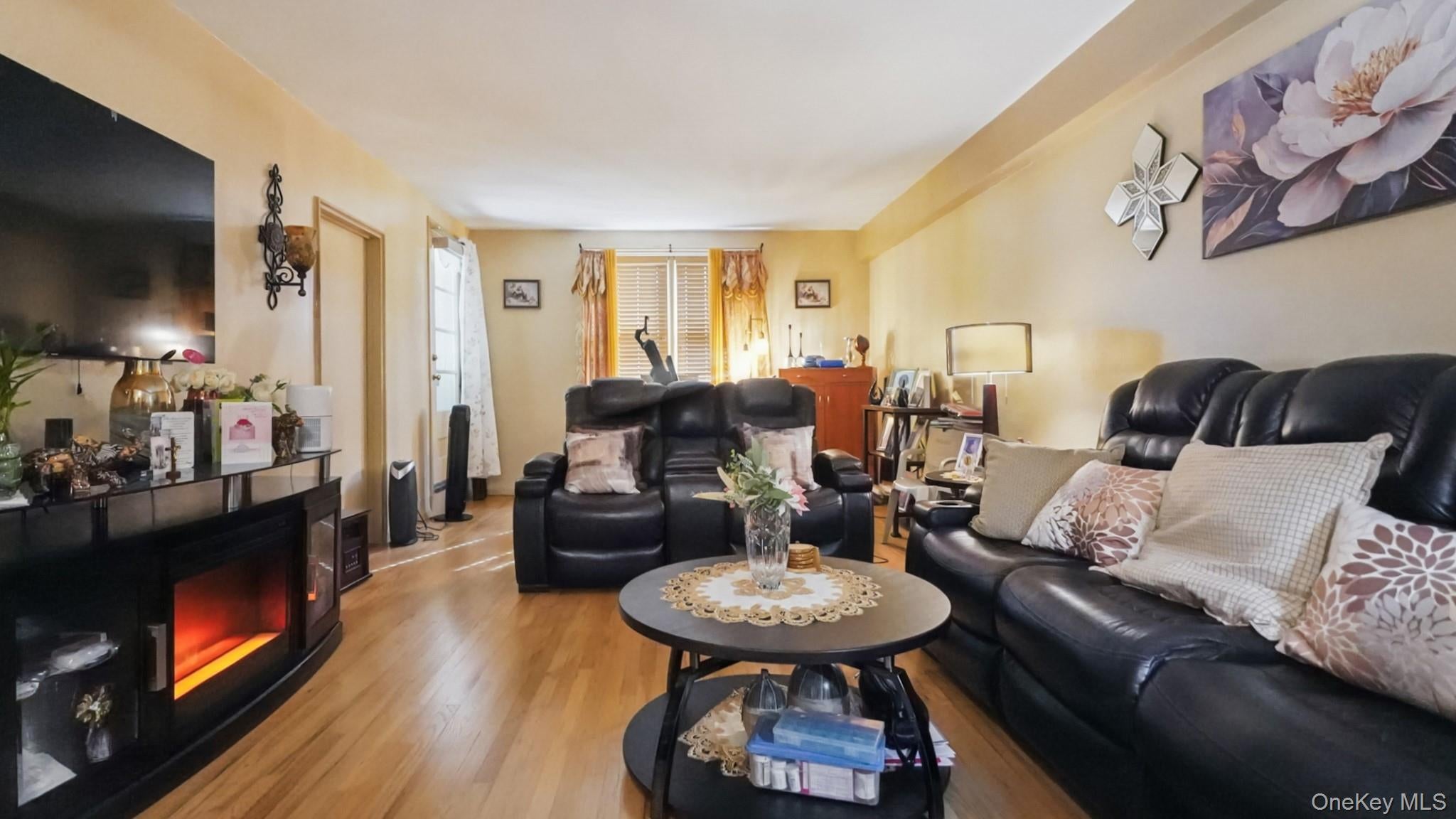 1133 Midland Avenue 3K — photo