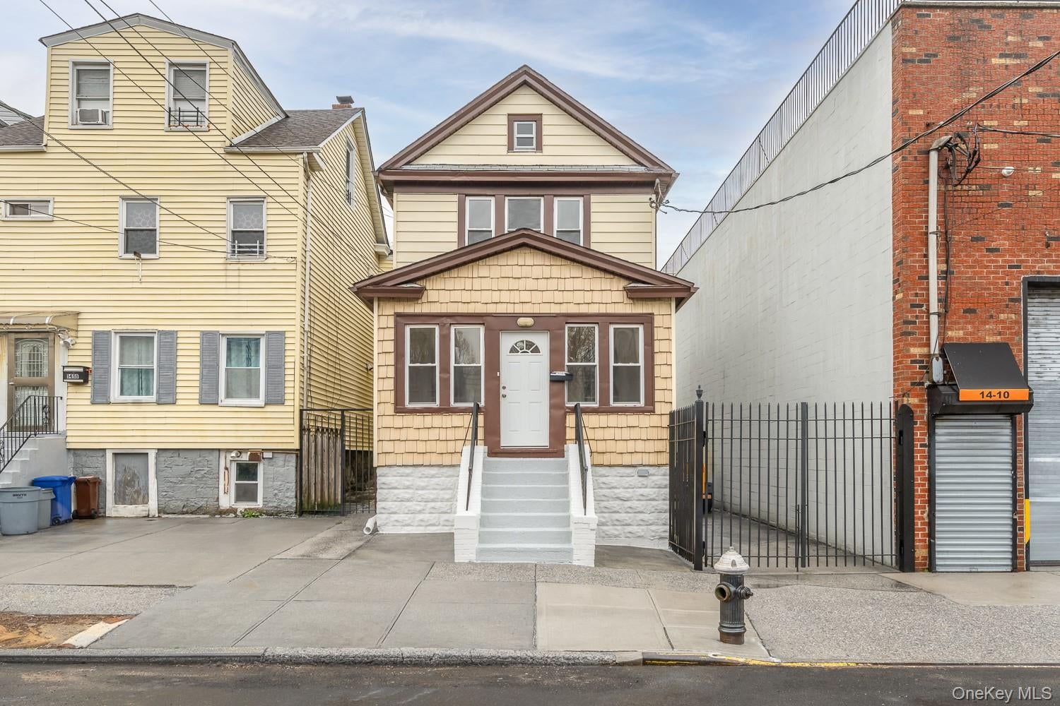 1414 114th Street — photo