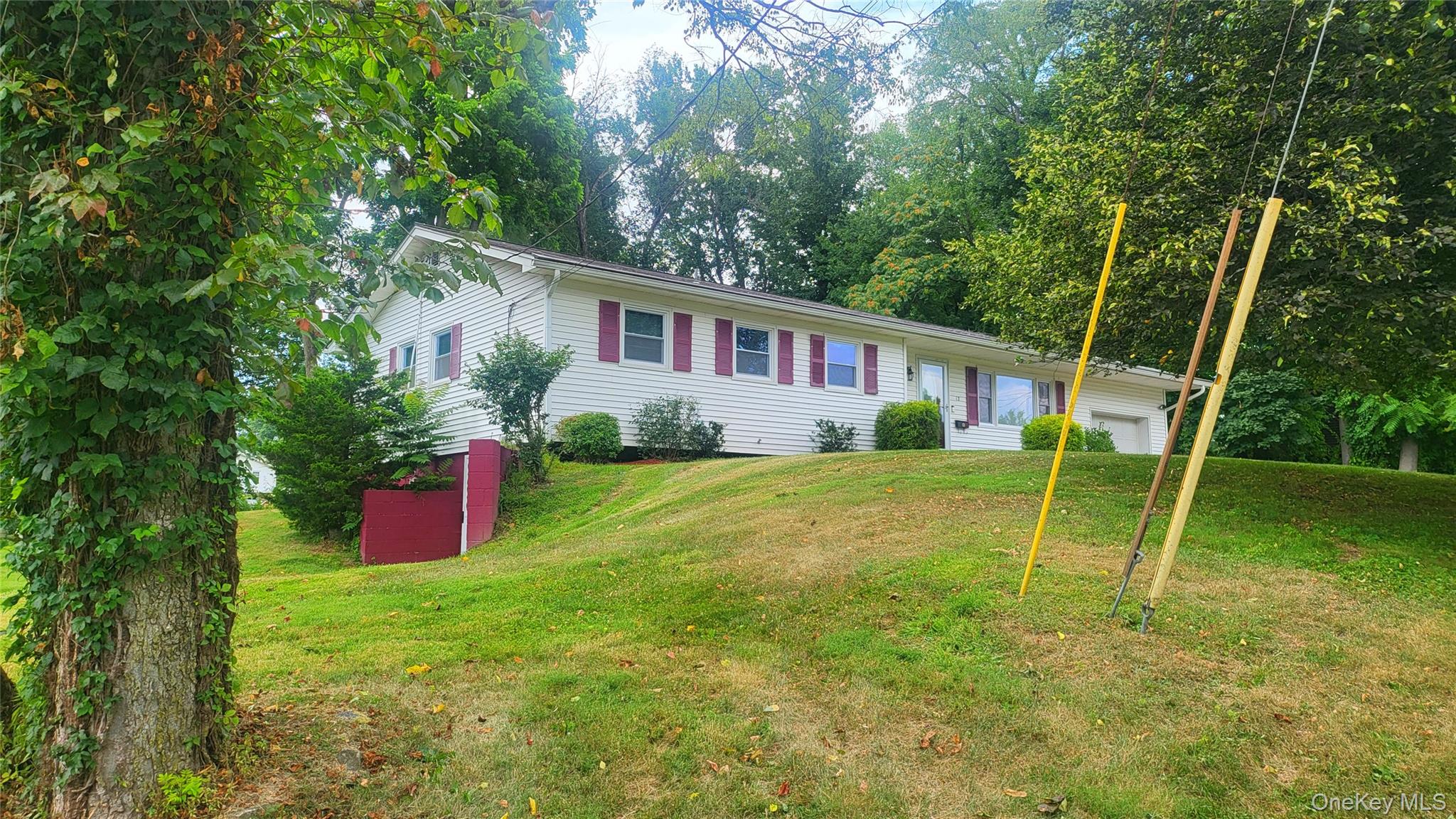 12 High Ridge Road — photo