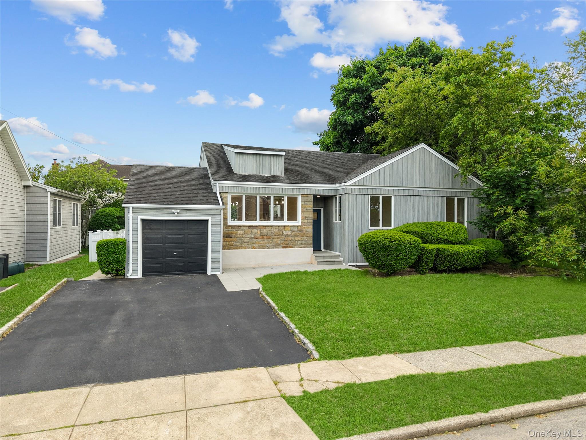 31 Cail Drive — photo