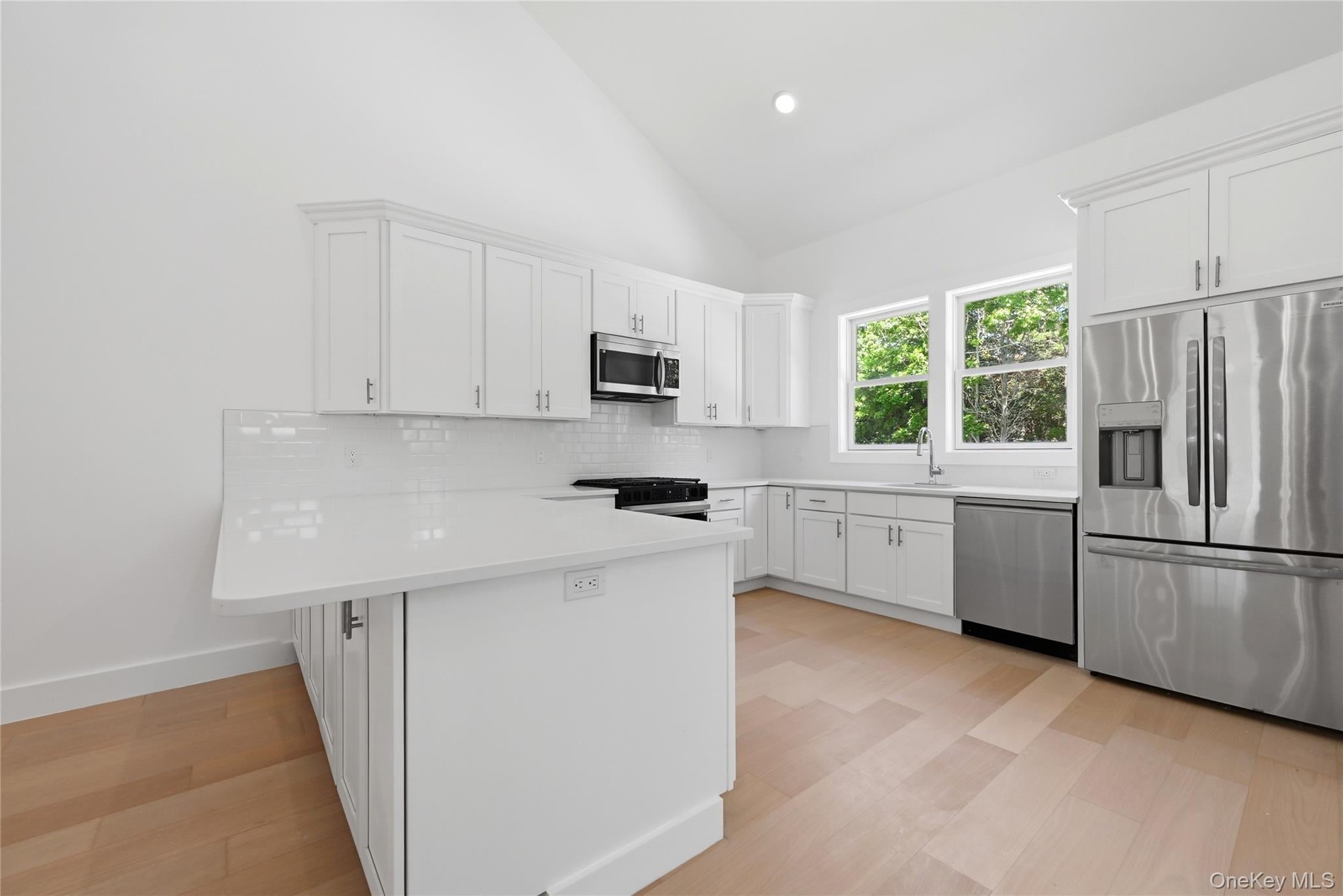 19 Montauk Highway 7 — photo