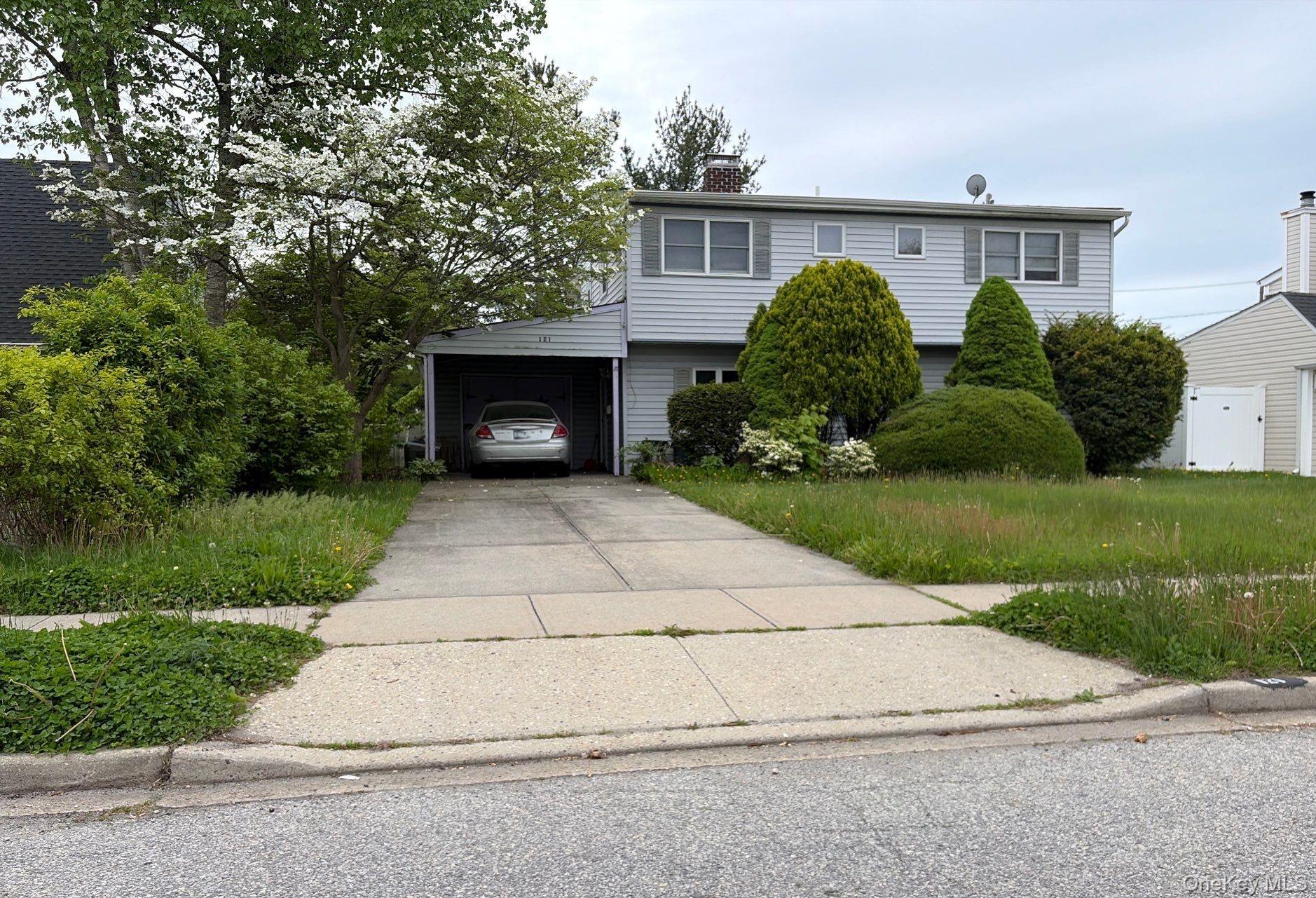 121 Farmedge Road — photo