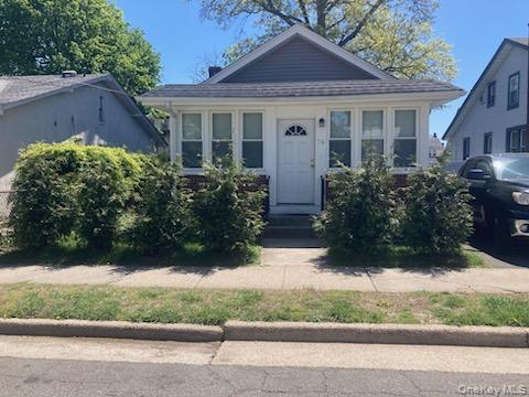 76 Van Cott Avenue — photo