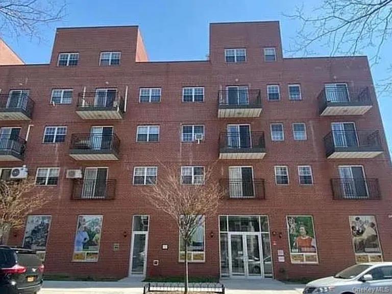 7159 160th Street 1a — photo