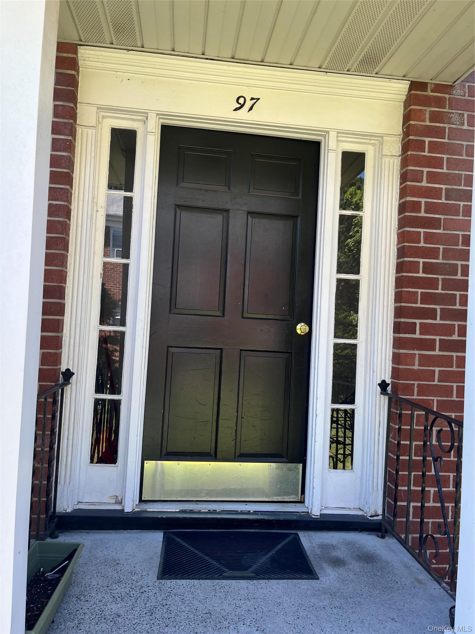97B N Middletown Road 97B — photo