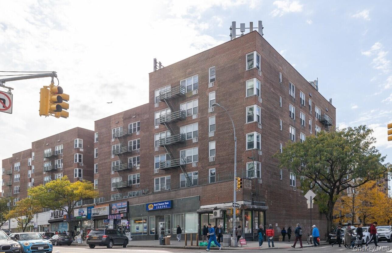 134-54 Maple Avenue 3Fl — photo