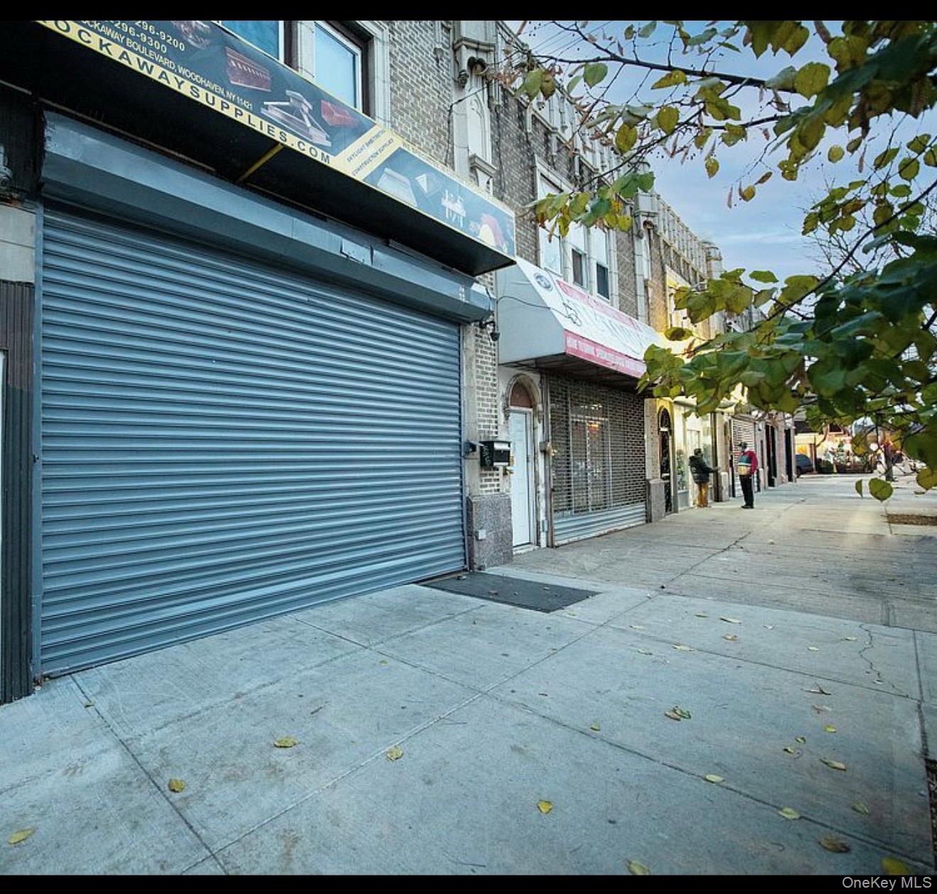 76-12 Rockaway Boulevard — photo