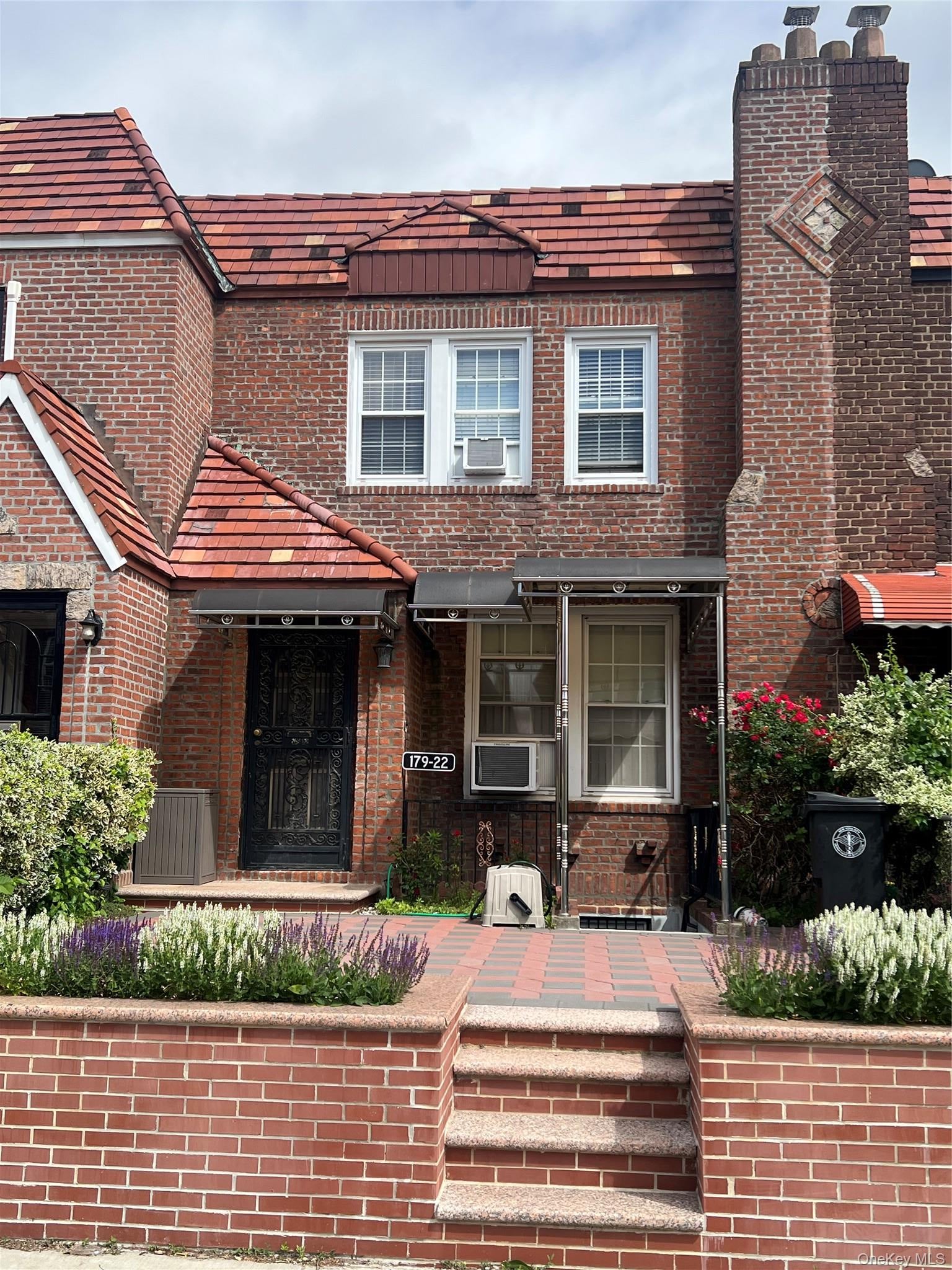 179-22 Anderson Road — photo