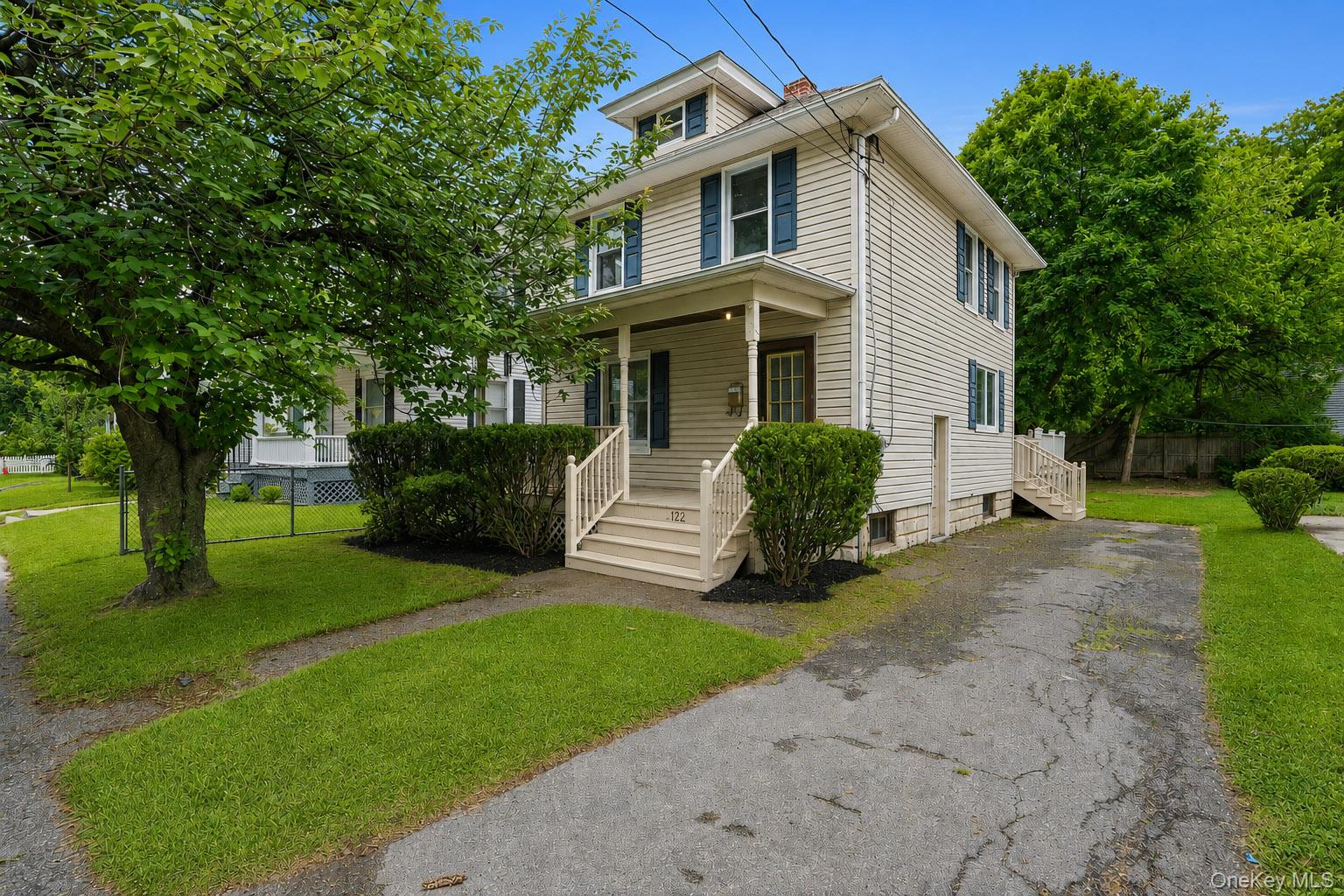 122 Andrew Street — photo