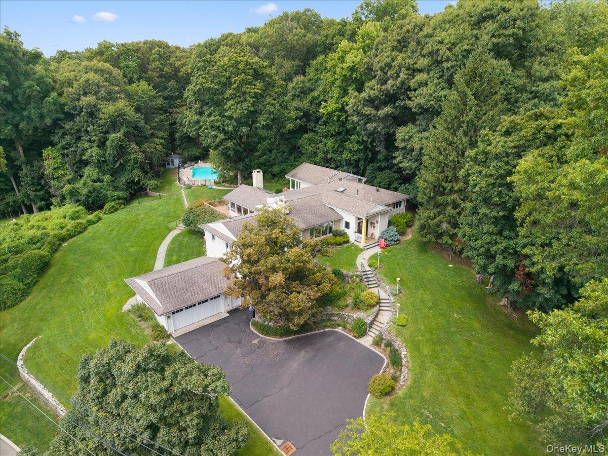 5 Agnes Circle — photo