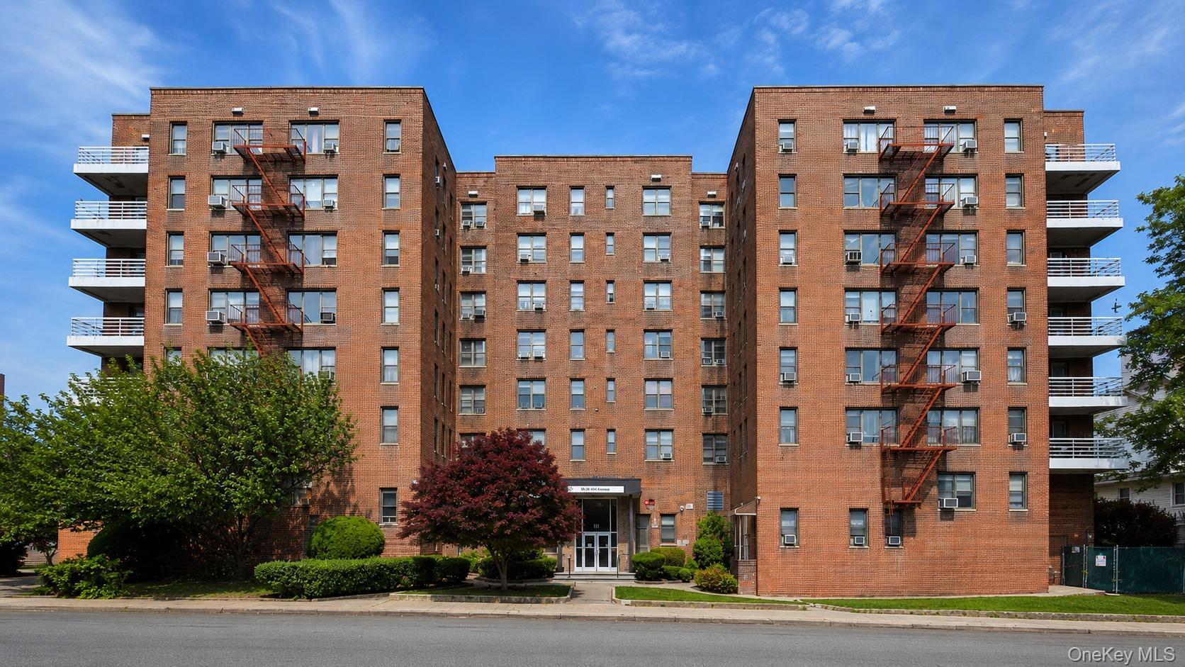 11 Bronx River Road 1M — photo