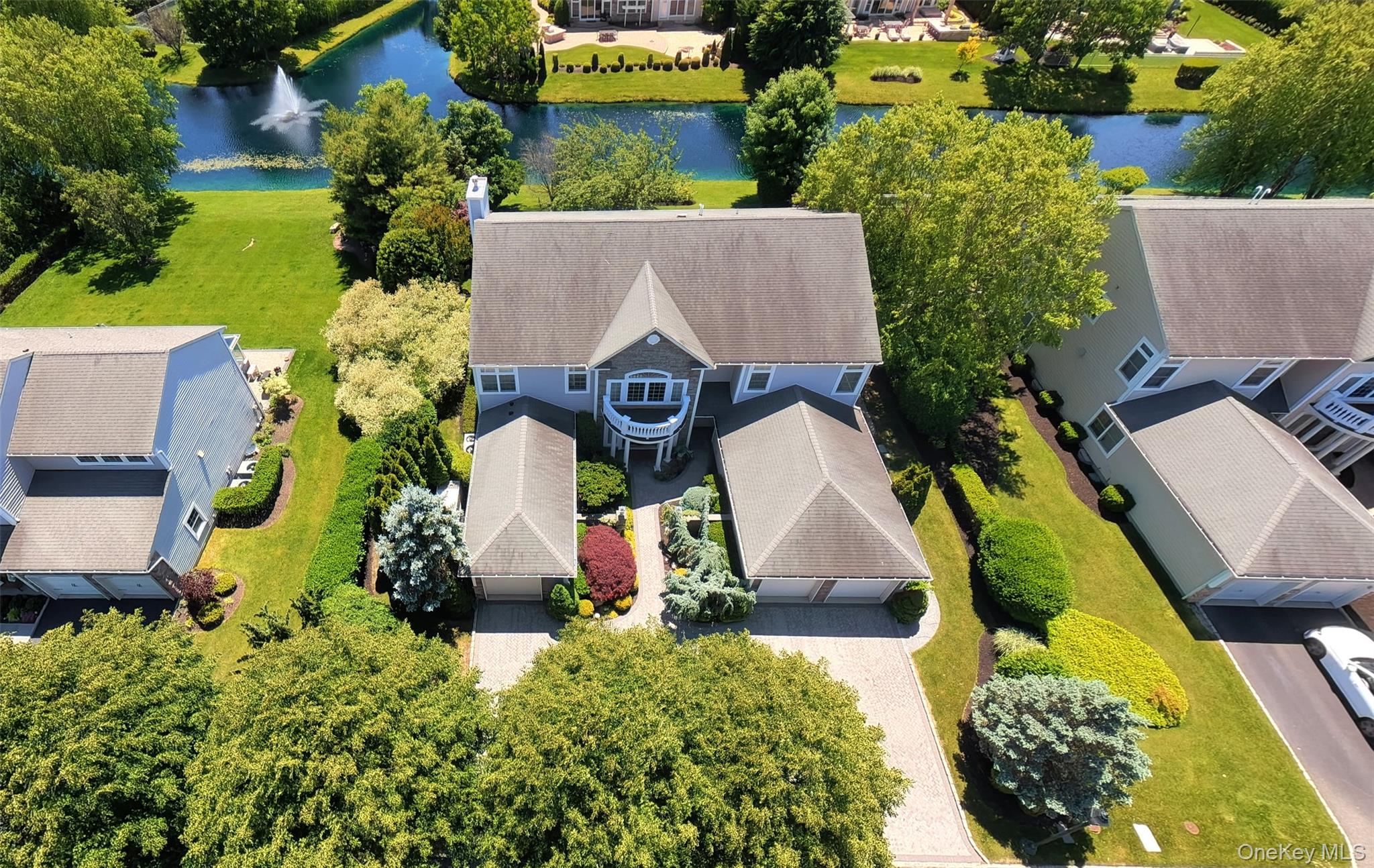 38 Hamlet Woods Drive — photo