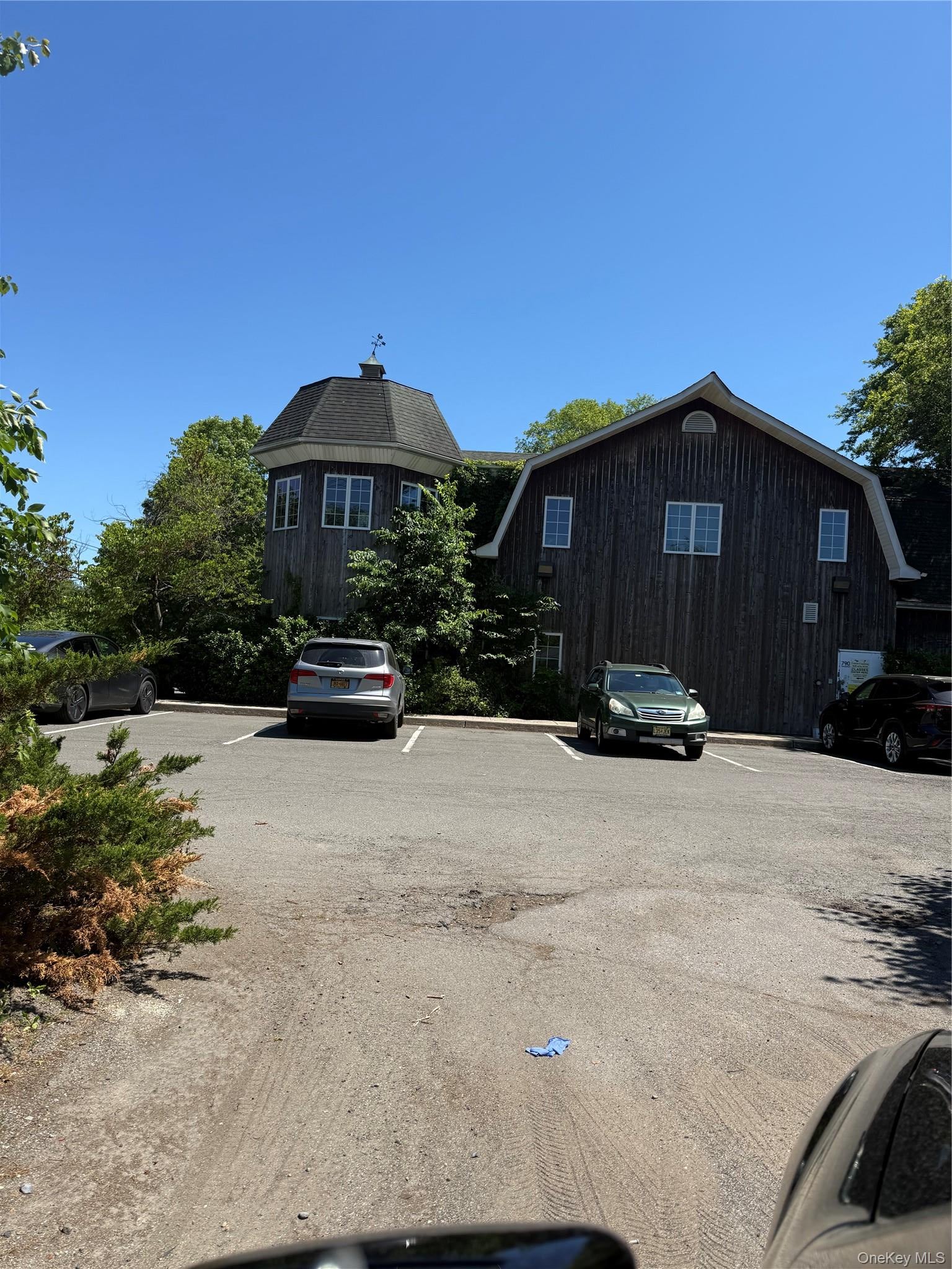 790 Chestnut Ridge Road — photo