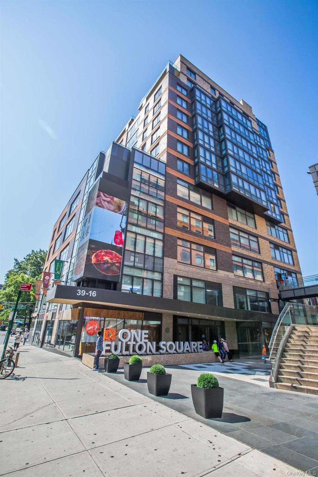 39-16 Prince Street 5a — photo