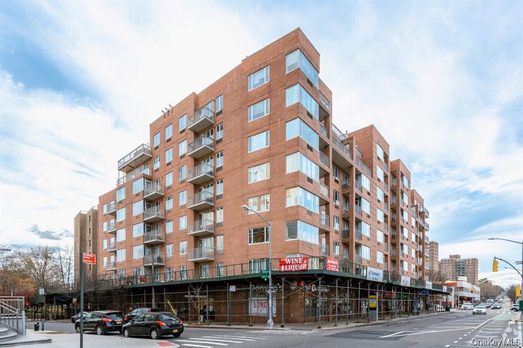 63-14 Queens Boulevard 8H — photo