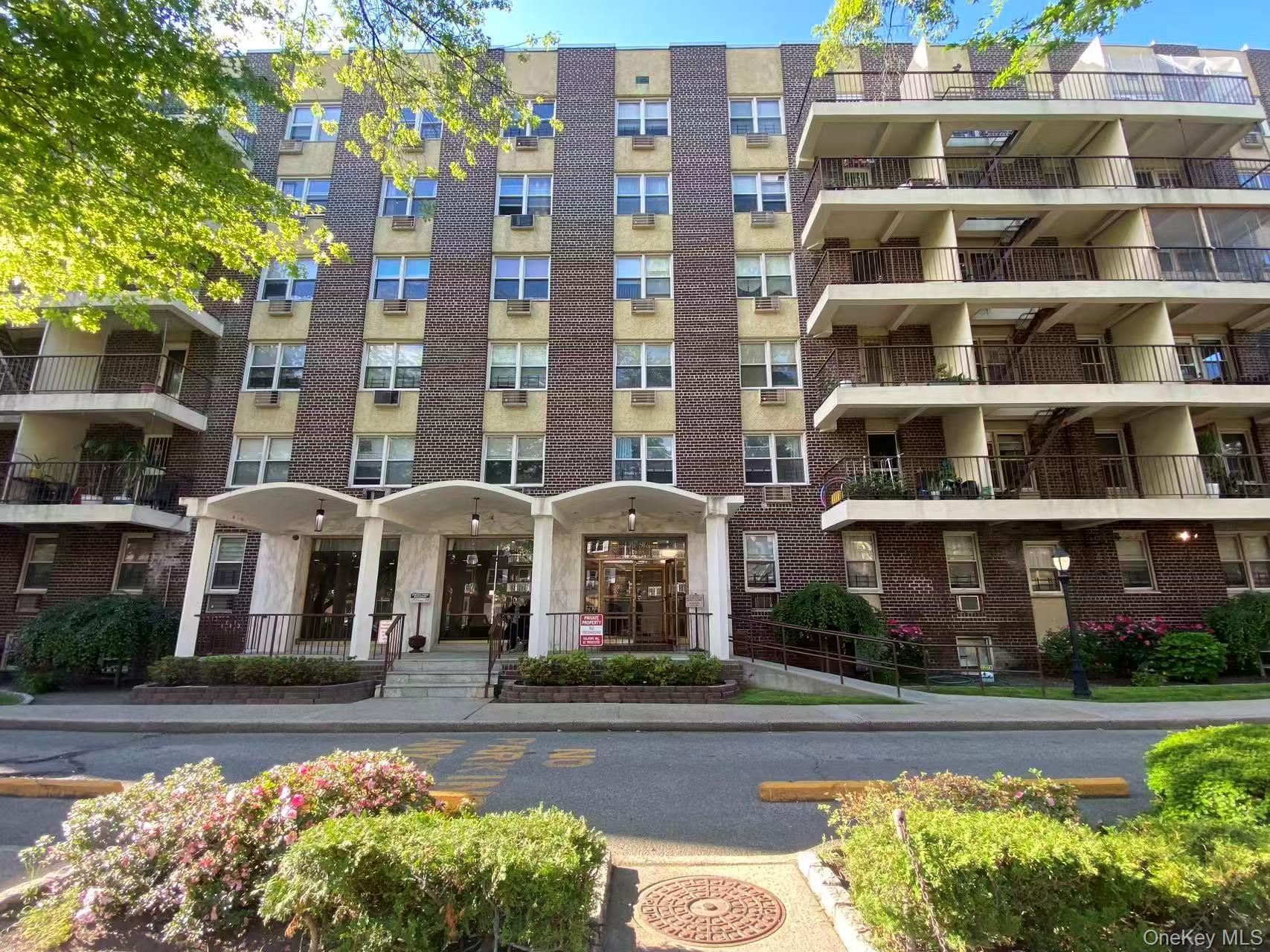 140-55 34th Avenue 3E — photo