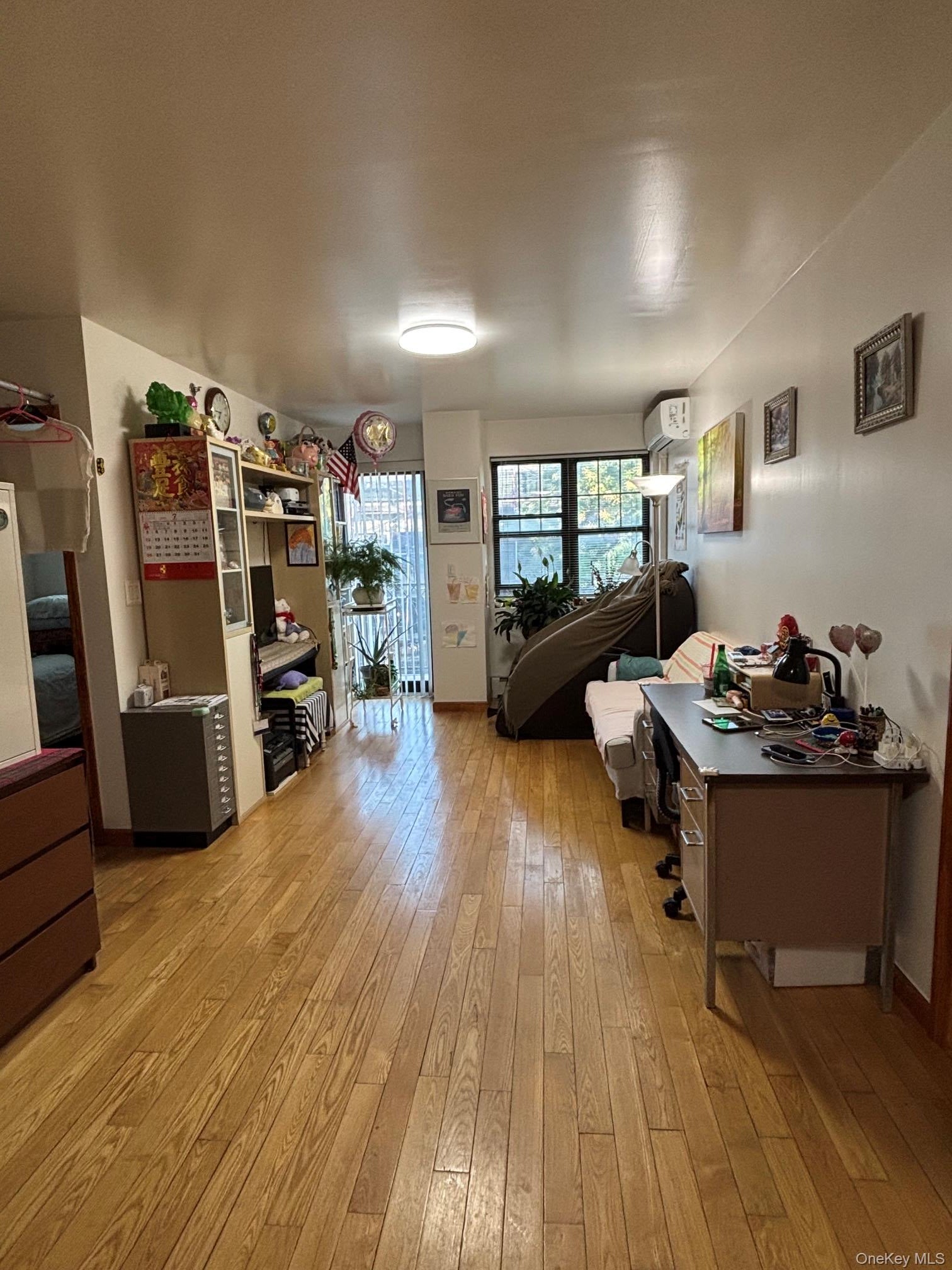 144-77 Barclay Avenue 4B — photo