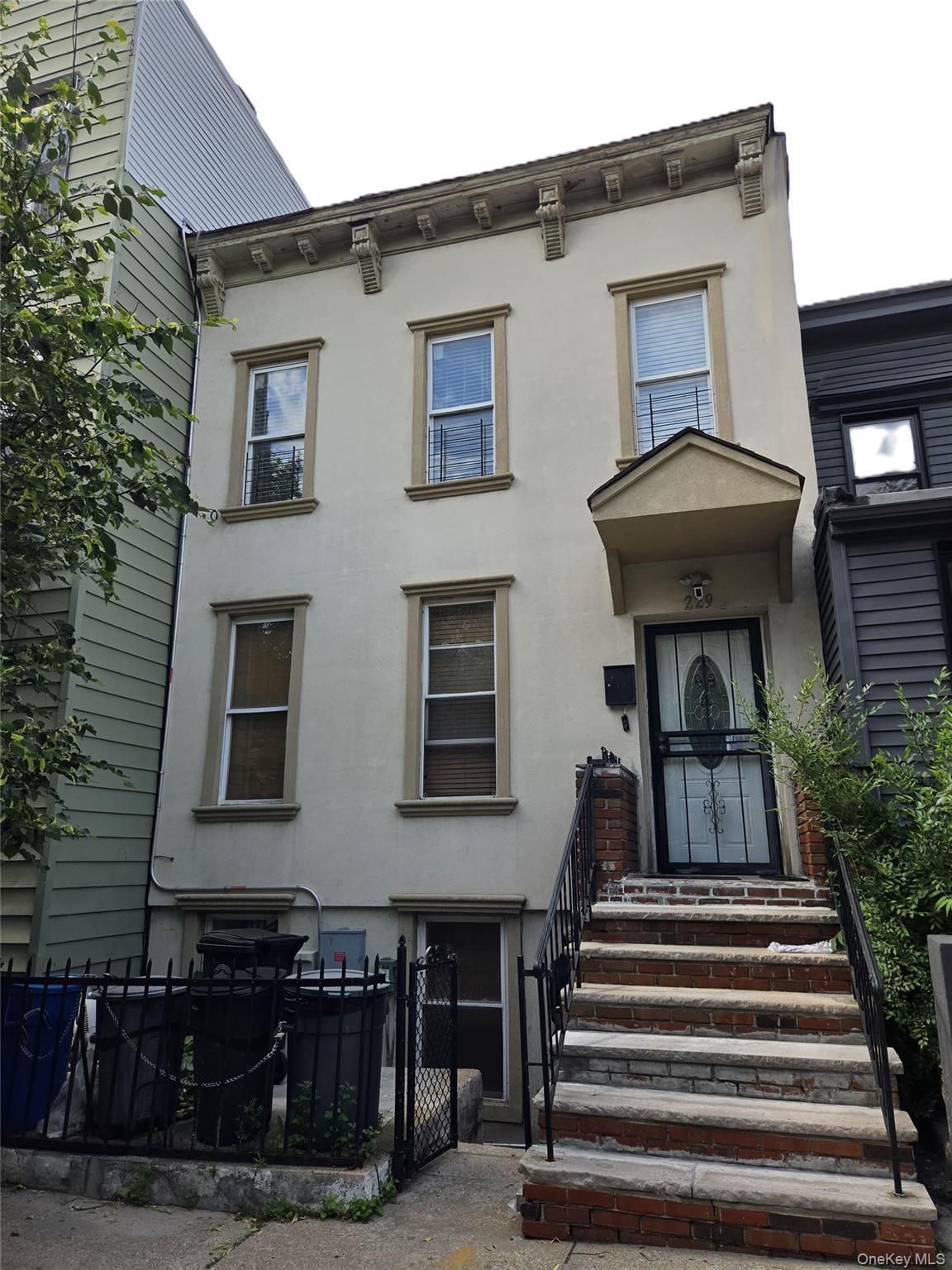 229 Macdougal Street — photo