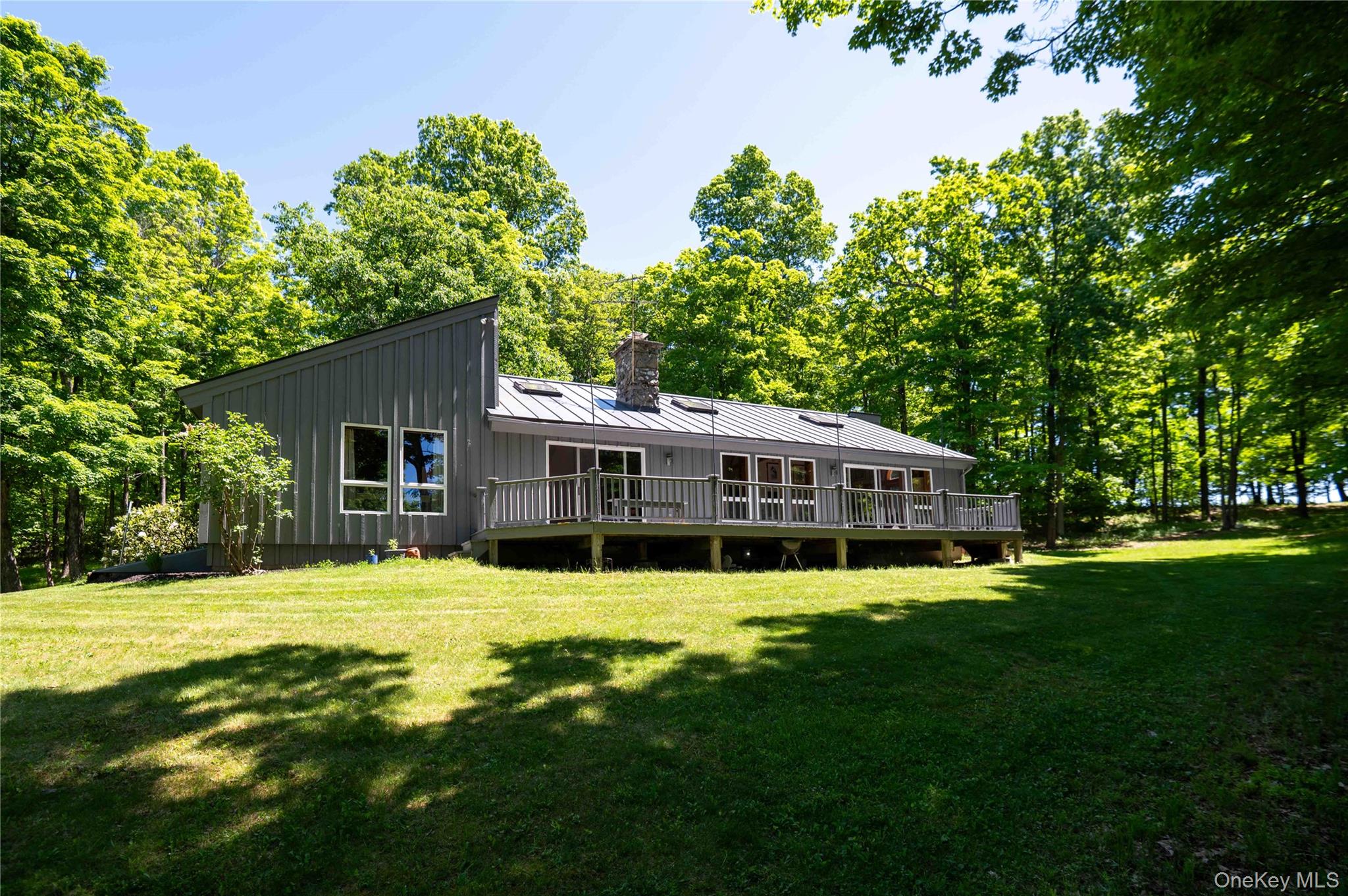 436 Schoolhouse Road 62 — photo