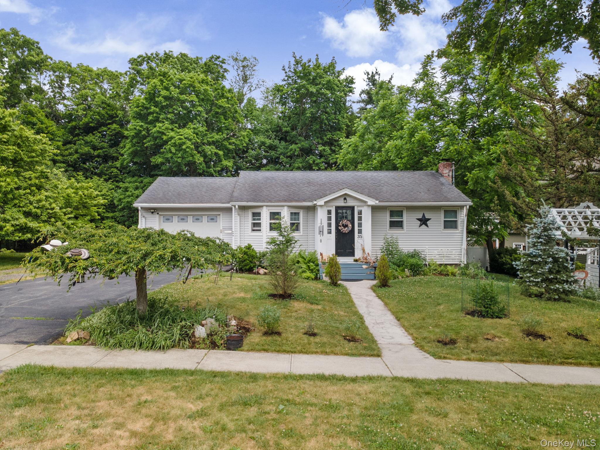 35 Highland Avenue — photo