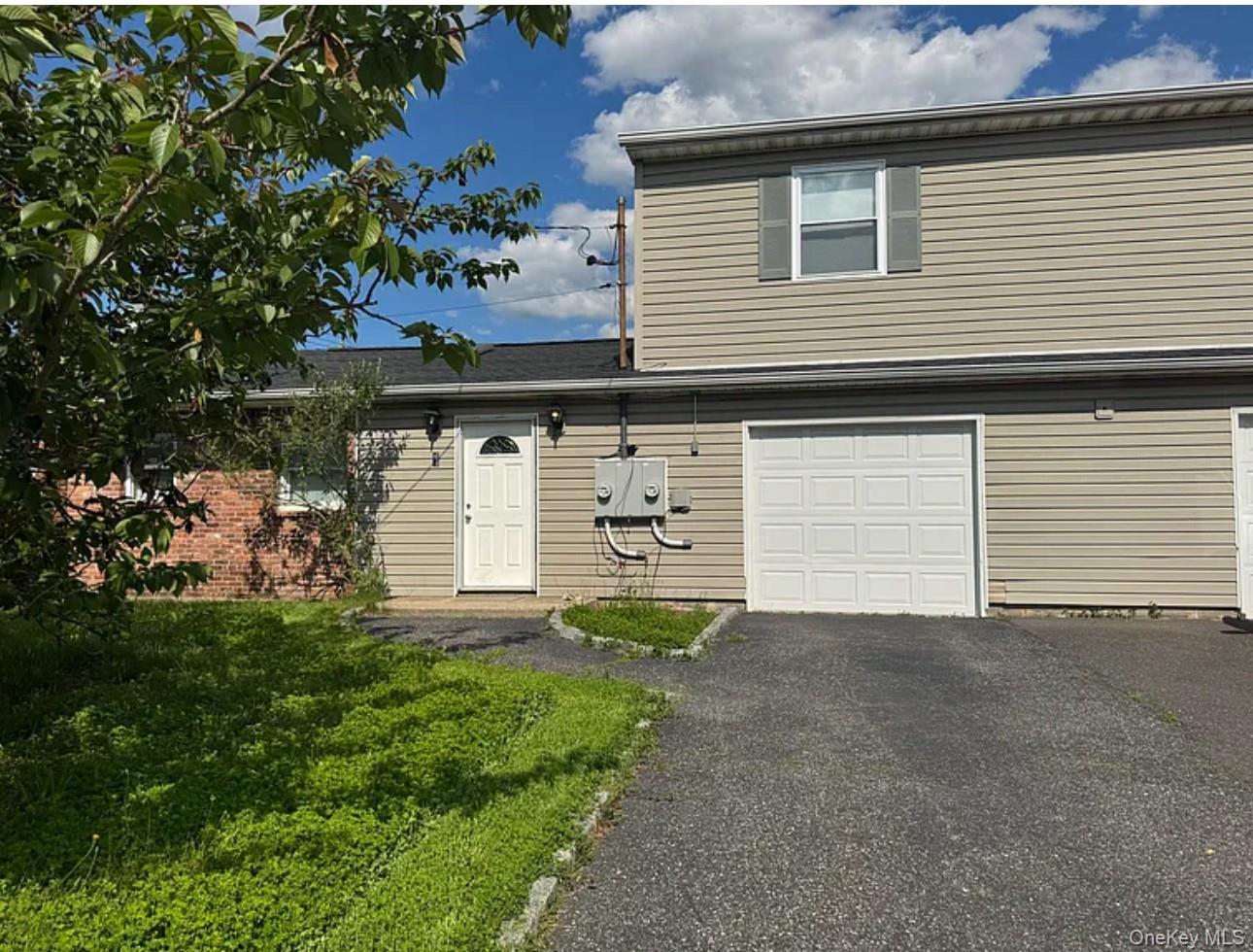 1 Eisenhower Road — photo