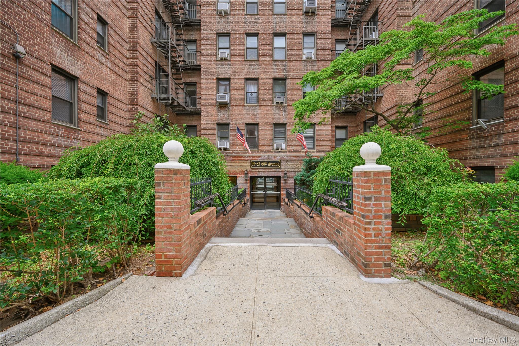99-63 66th Avenue 2C — photo
