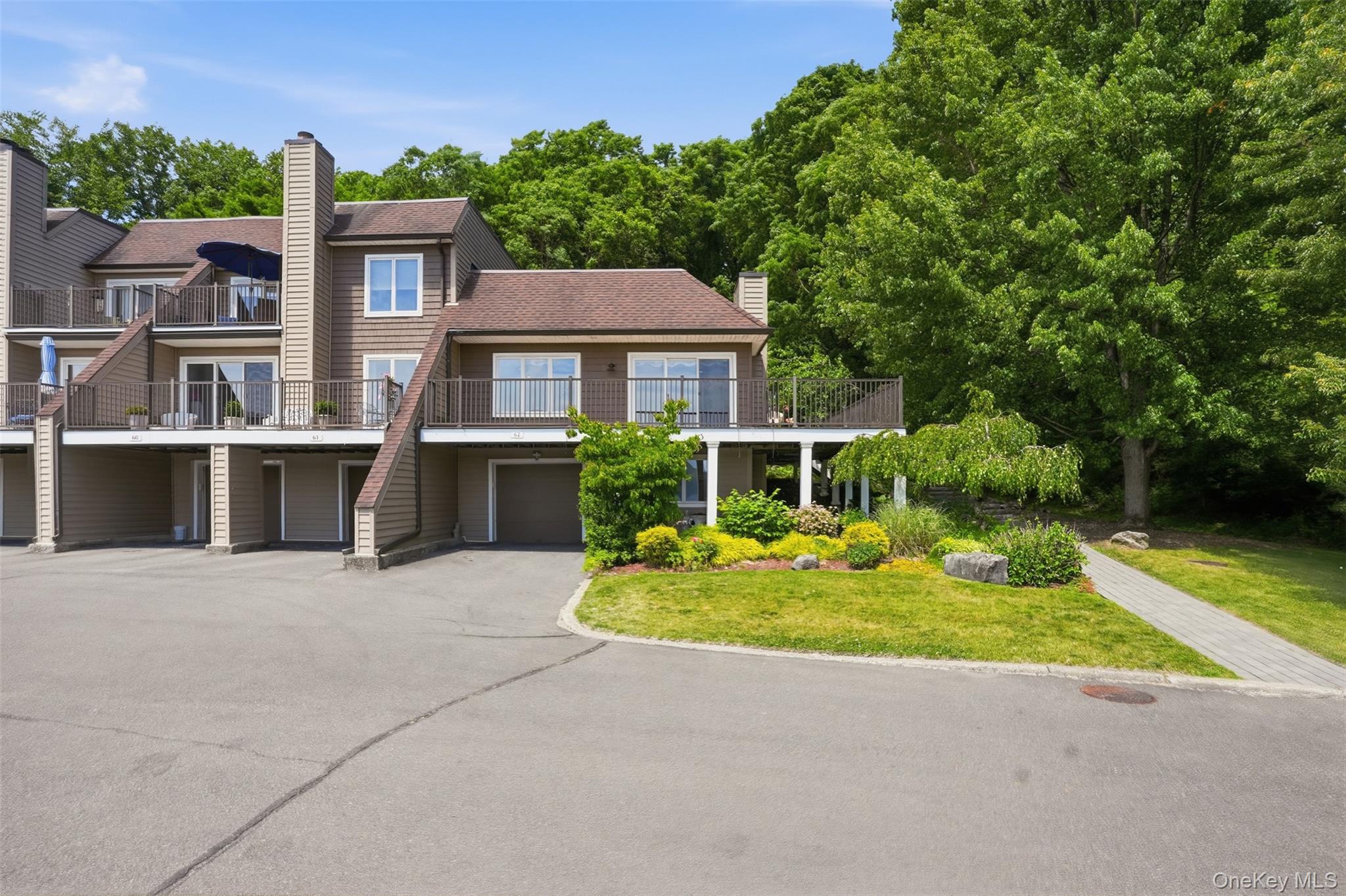 62 Riverview Mary Powell — photo