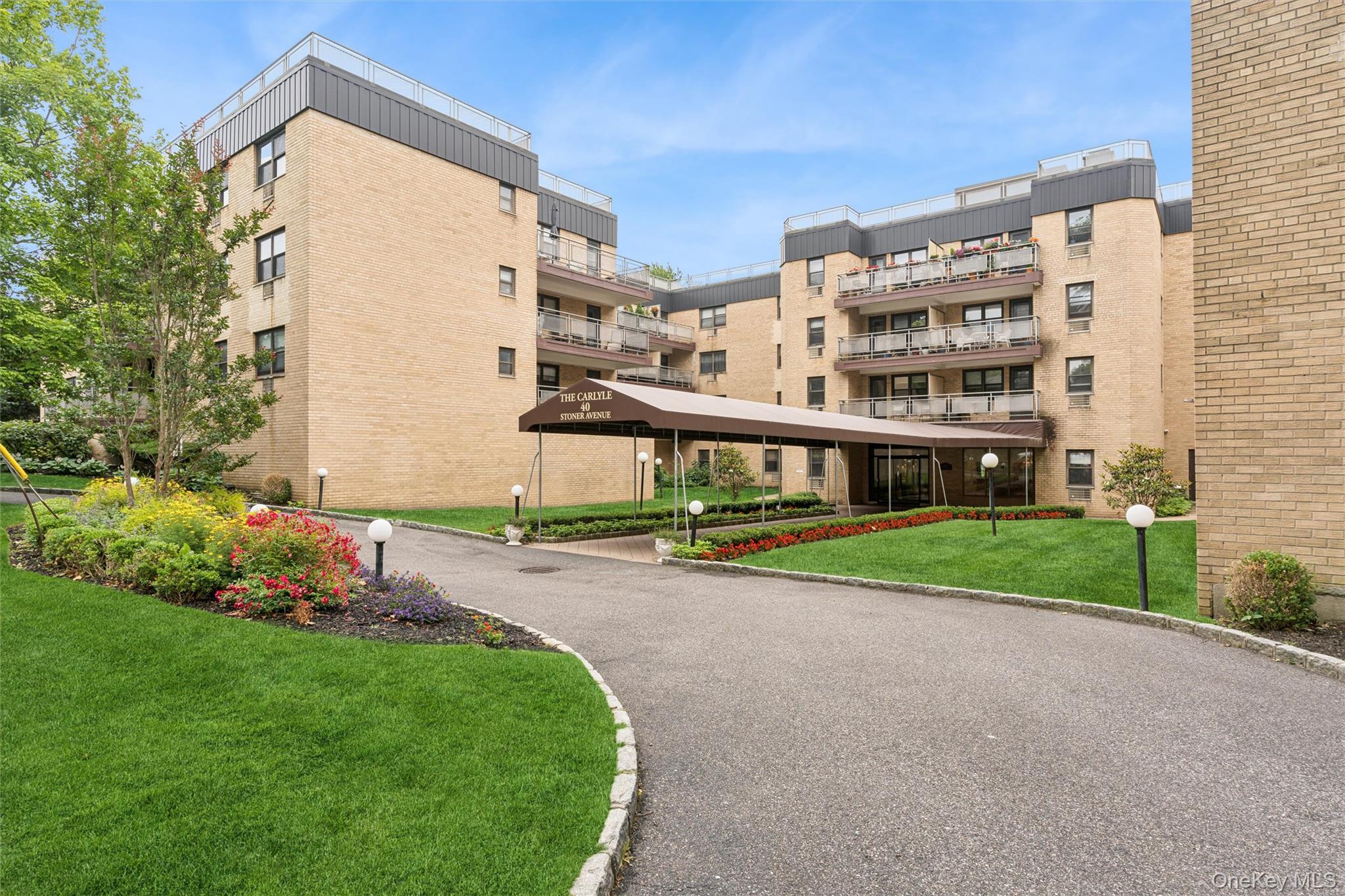 40 Stoner Avenue 1R — photo