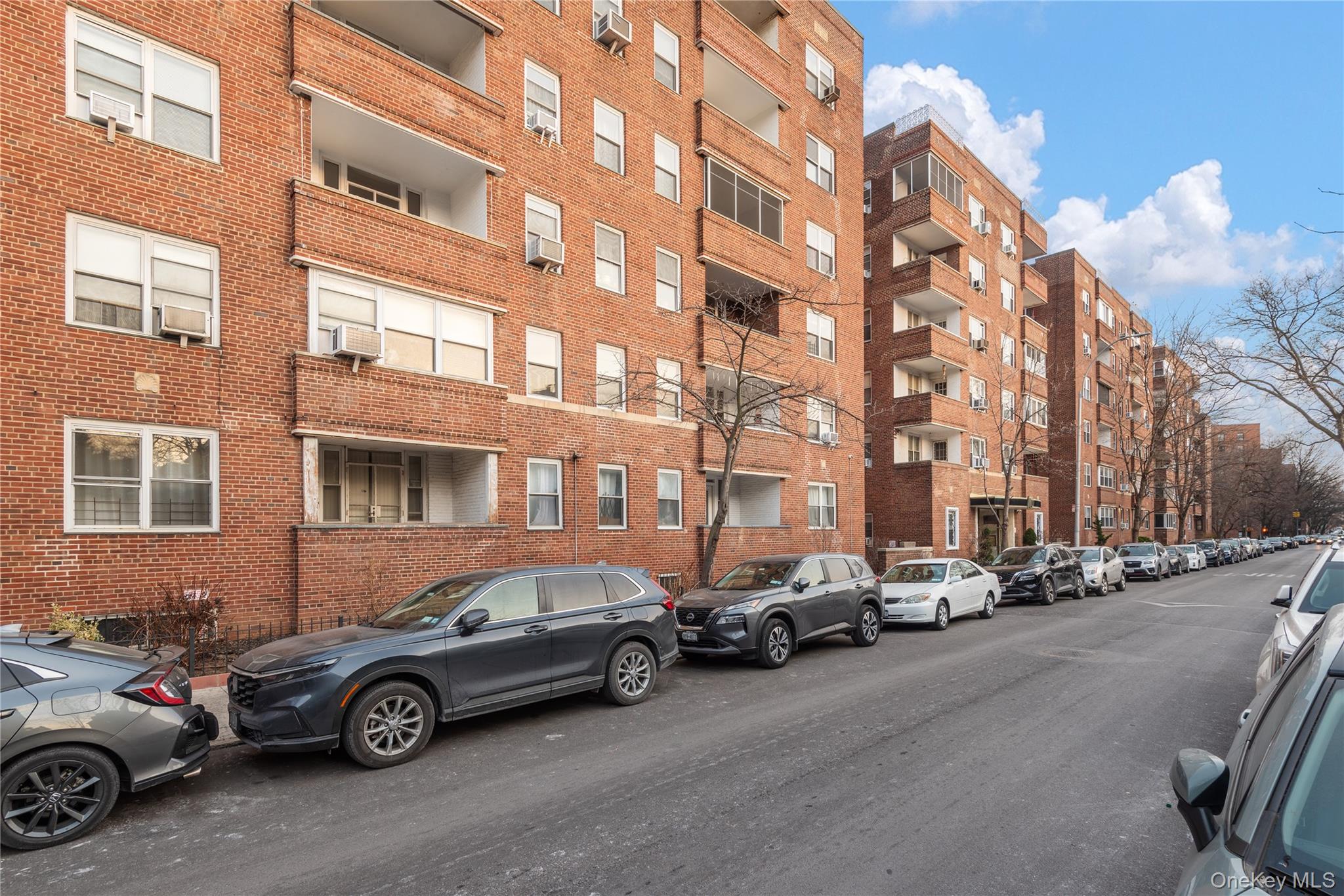 34-41 85th Street 4D — photo