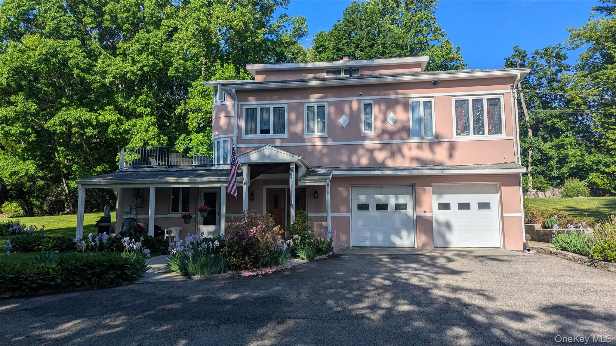 11 Dyckman Drive — photo