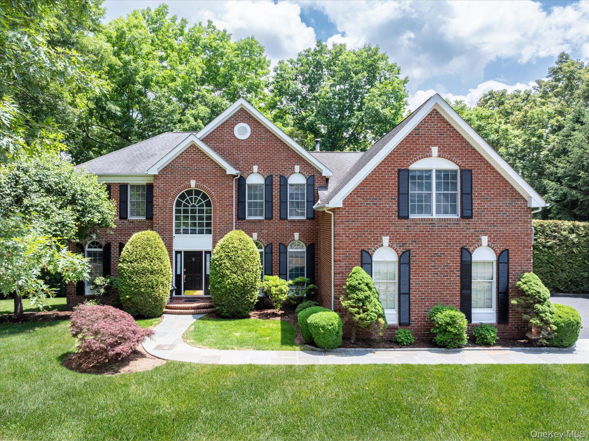 6 Theal Court — photo