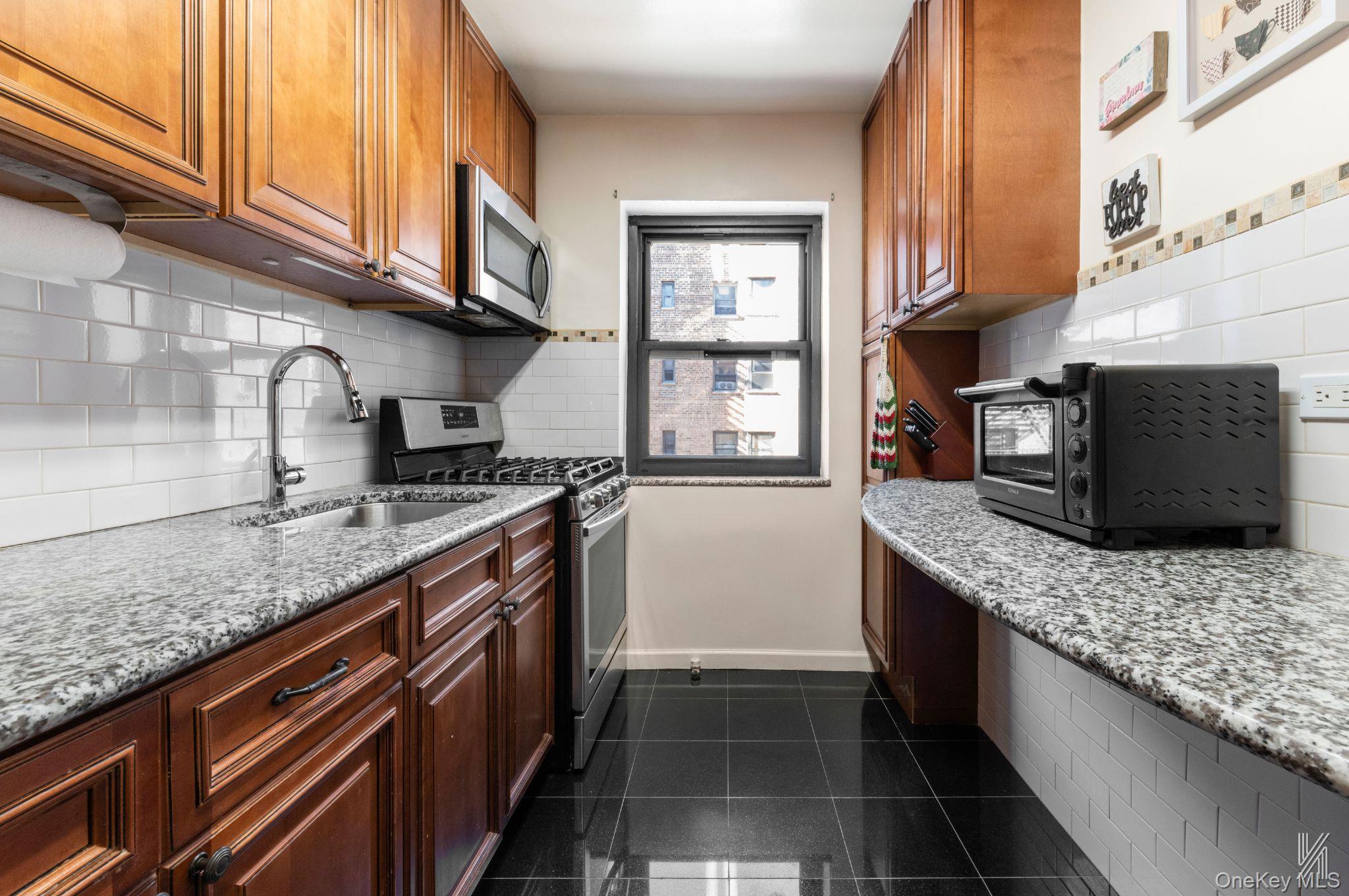 34-10 94th Street 3D — photo
