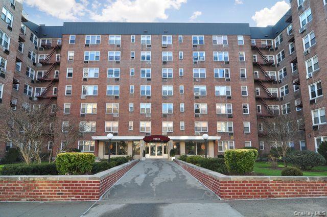 4 Sadore Lane 7M — photo