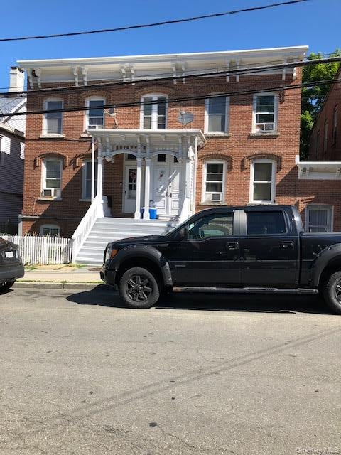 10-12 Broad Street — photo