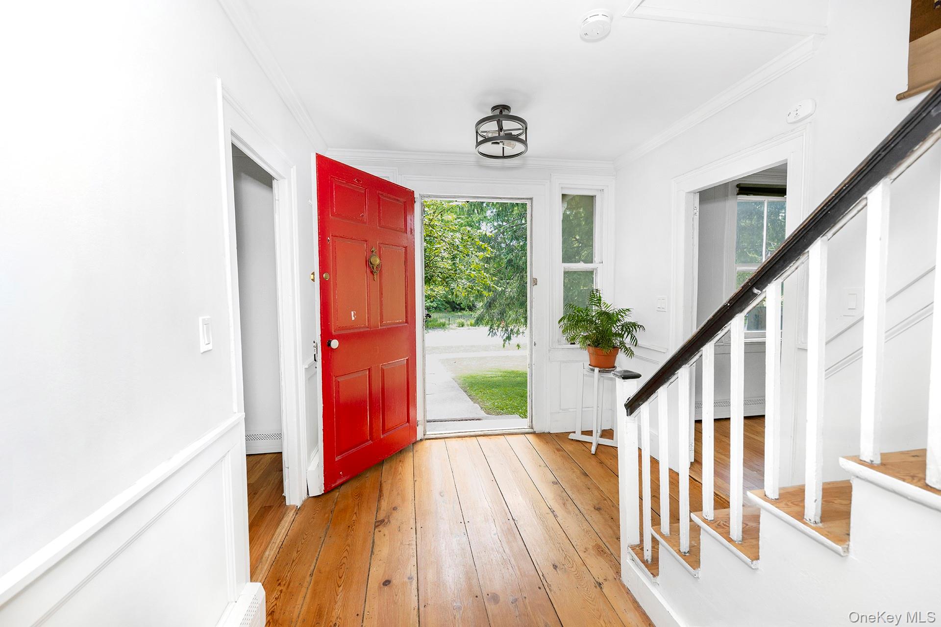 14 S Maple Avenue — photo