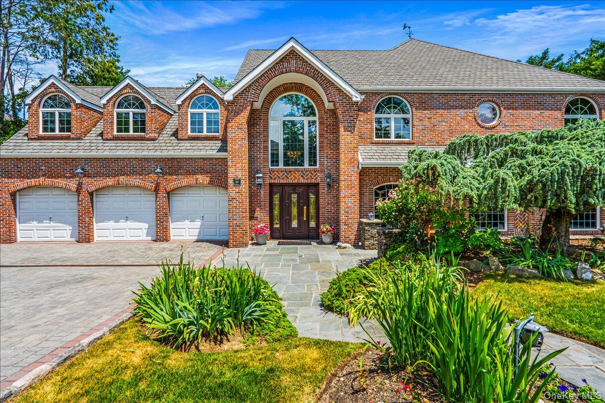 86 Dorchester Drive — photo