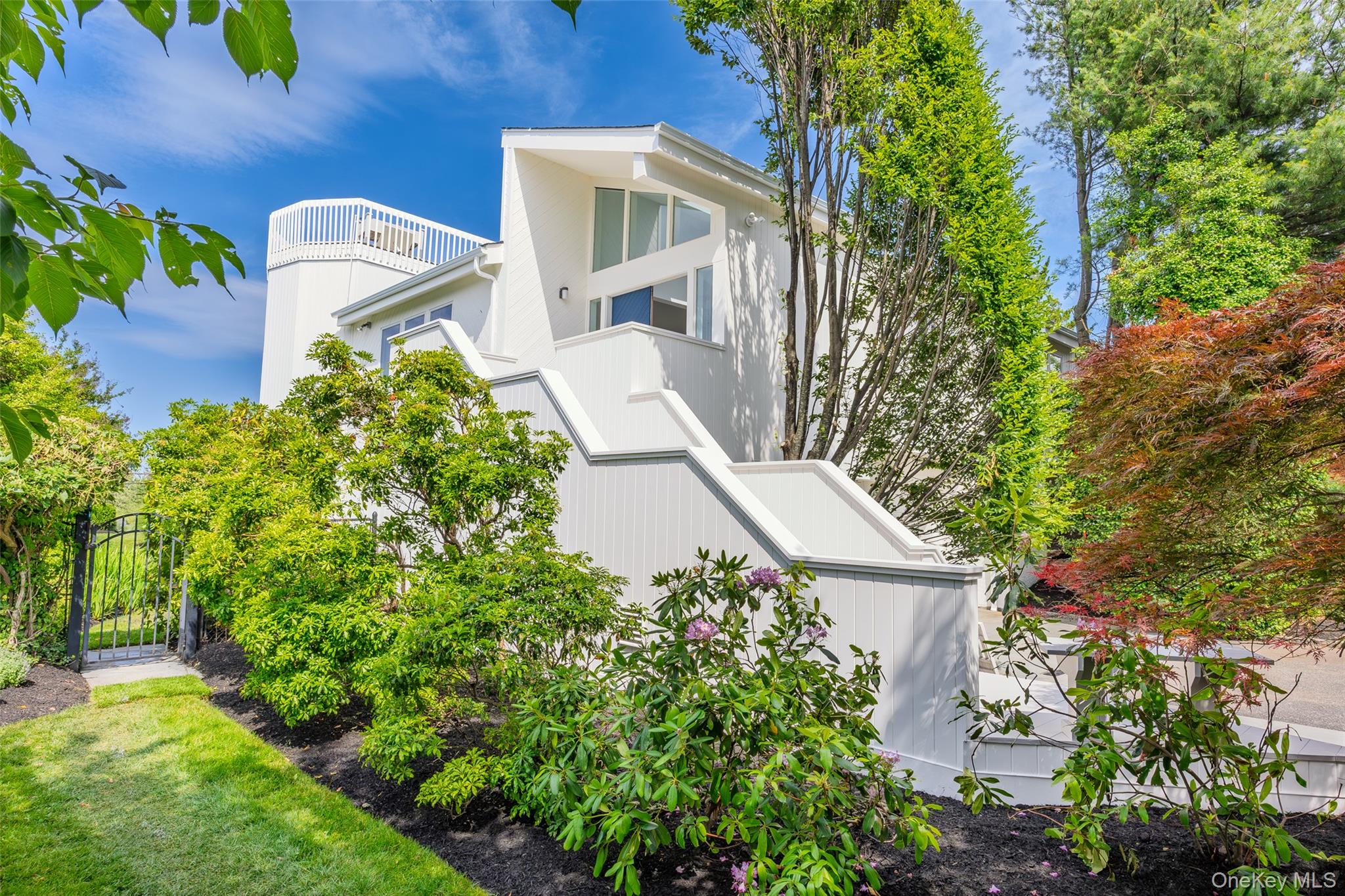 32 Contessa Court — photo